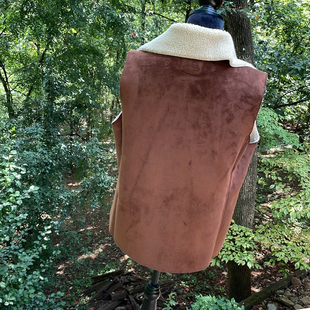 LAUREN RALPH LAUREN VEGAN SHERPA ZIP VEST M - Picture 7 of 15
